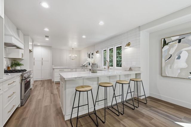950 Somersby Way, Sacramento, CA 95864