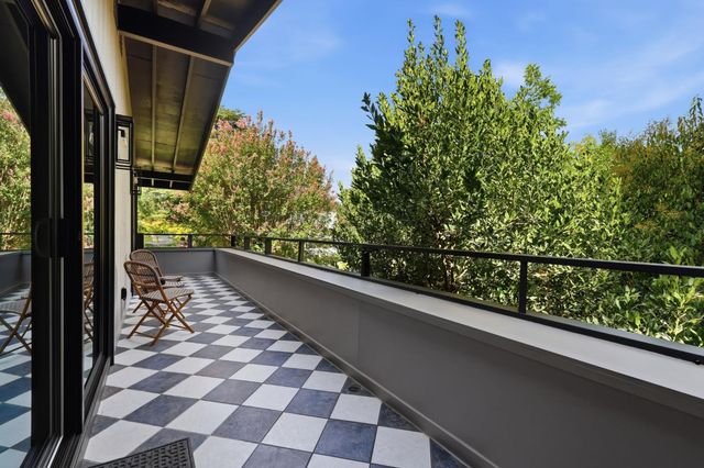 950 Somersby Way, Sacramento, CA 95864