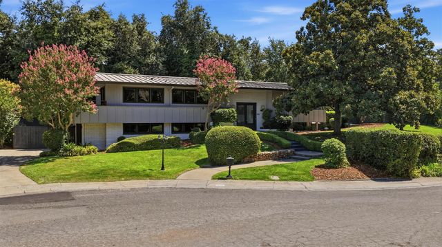 950 Somersby Way, Sacramento, CA 95864