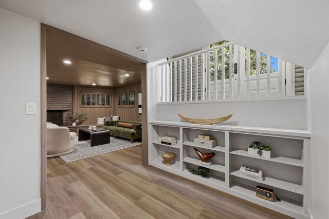 950 Somersby Way, Sacramento, CA 95864