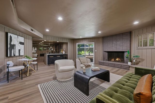 950 Somersby Way, Sacramento, CA 95864