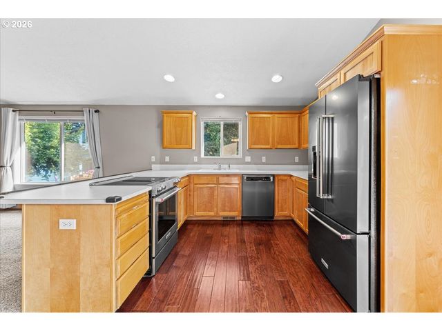 15653 JADE GLEN Ave, Sandy, OR 97055