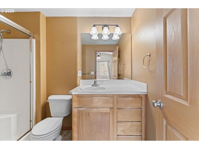 15653 JADE GLEN Ave, Sandy, OR 97055