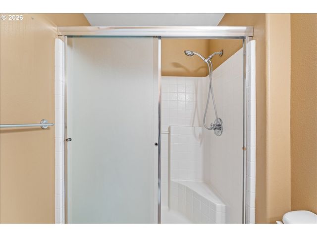 15653 JADE GLEN Ave, Sandy, OR 97055