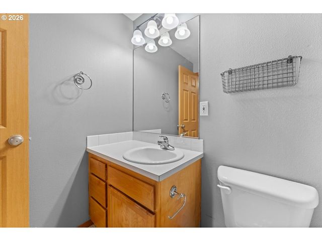 15653 JADE GLEN Ave, Sandy, OR 97055
