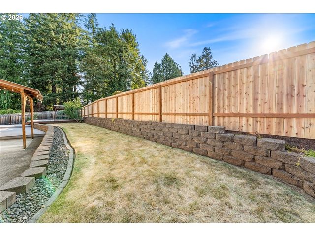15653 JADE GLEN Ave, Sandy, OR 97055