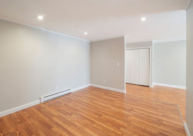 9 Weld St 14, Framingham, MA 01702