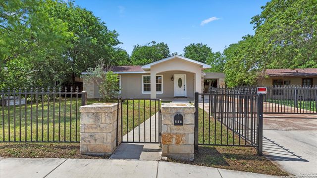 646 Ellor Dr, San Antonio, TX 78228