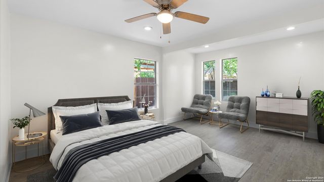 646 Ellor Dr, San Antonio, TX 78228