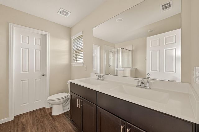 7202 Hobby Wind Ridge Drive, Houston, TX 77075