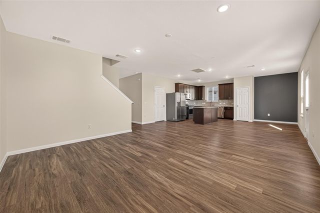 7202 Hobby Wind Ridge Drive, Houston, TX 77075