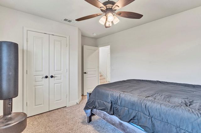 512 Strait Lane, Waxahachie, TX 75165