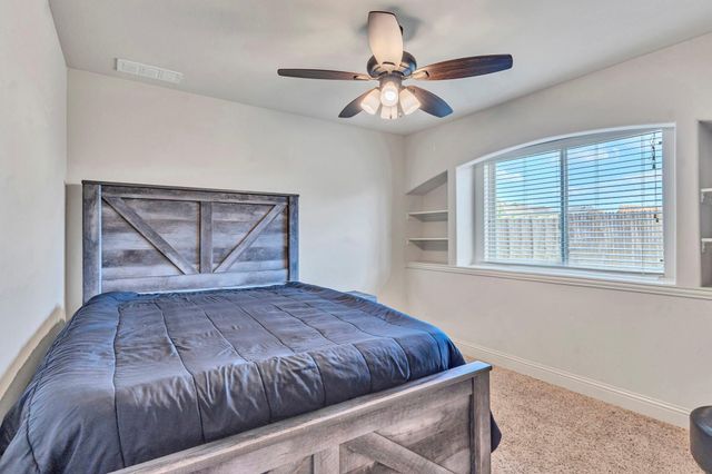 512 Strait Lane, Waxahachie, TX 75165