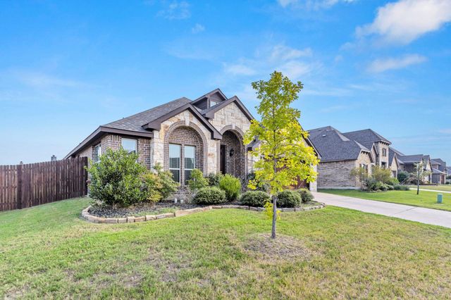 512 Strait Lane, Waxahachie, TX 75165