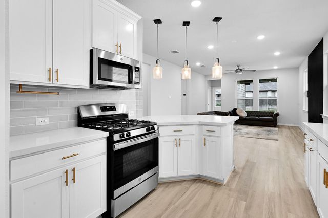 9119 Brixham Drive, Cypress, TX 77433