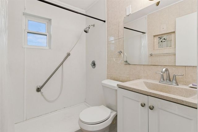 47 PRINCETON AVENUE, Frostproof, FL 33843