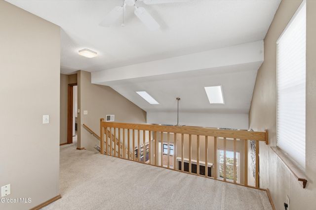 35 Heyden Road, Troy, NY 12180