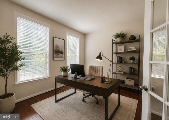 8912 TOWER PL, Lanham, MD 20706