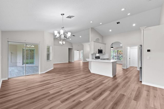 17104 76th Street N, Loxahatchee, FL 33470