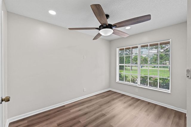 17104 76th Street N, Loxahatchee, FL 33470
