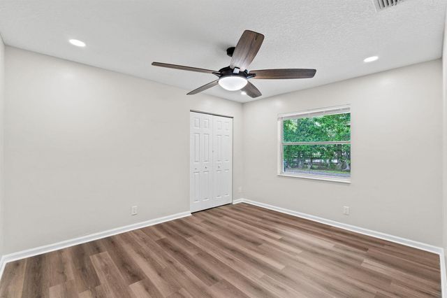 17104 76th Street N, Loxahatchee, FL 33470