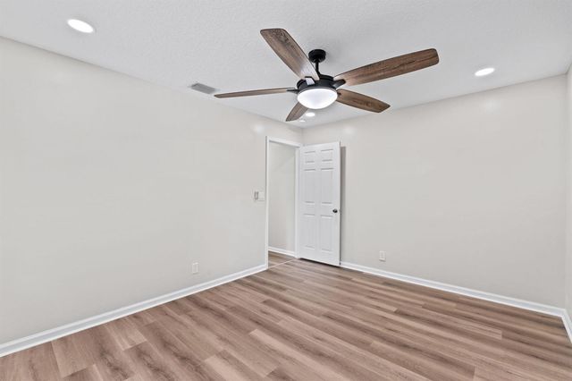 17104 76th Street N, Loxahatchee, FL 33470