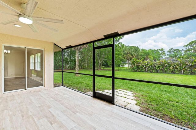 17104 76th Street N, Loxahatchee, FL 33470