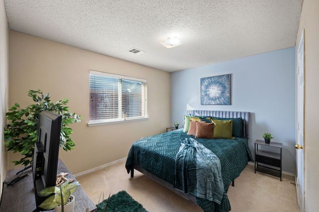 1418 Deville Circle, Garland, TX 75043