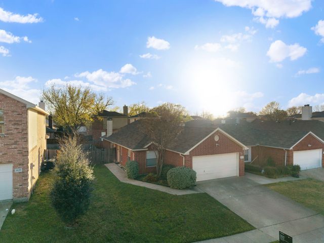 1418 Deville Circle, Garland, TX 75043