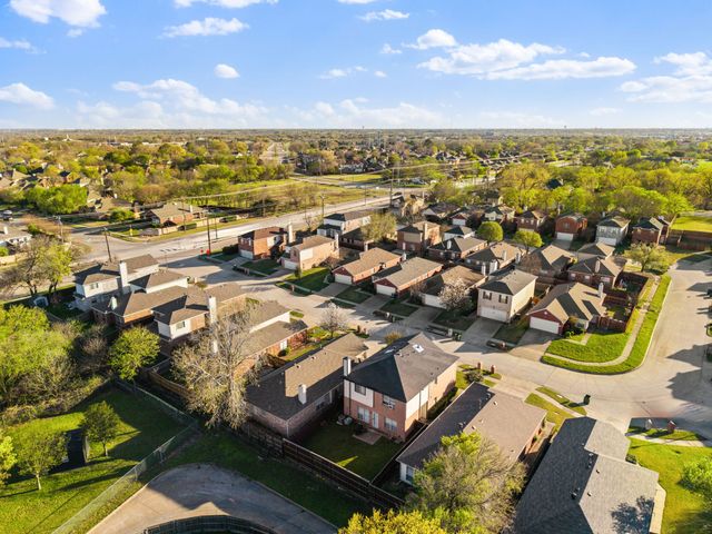 1418 Deville Circle, Garland, TX 75043