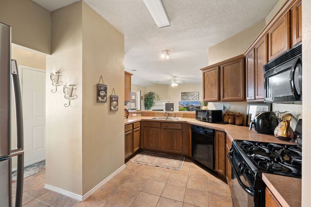 1418 Deville Circle, Garland, TX 75043