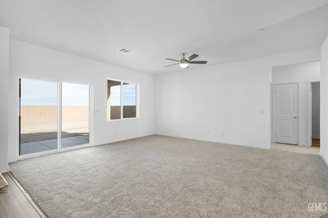 507 Elderberry Place, Shafter, CA 93263