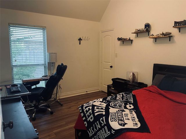 730 Cumberland Ridge Lane, League City, TX 77573
