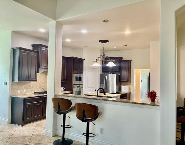 730 Cumberland Ridge Lane, League City, TX 77573