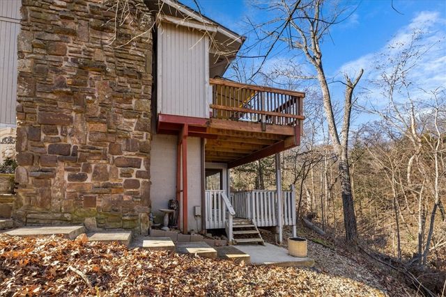 31 Abingdon Lane, Bella Vista, AR 72715