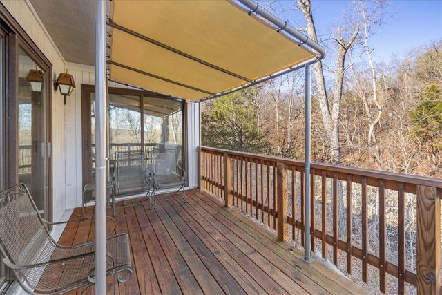 31 Abingdon Lane, Bella Vista, AR 72715