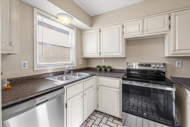 31 Abingdon Lane, Bella Vista, AR 72715