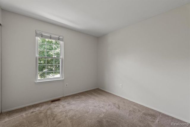 16249 Birwood Avenue, Beverly Hills, MI 48025