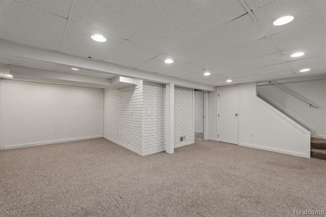 16249 Birwood Avenue, Beverly Hills, MI 48025