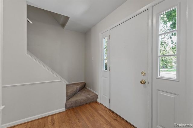 16249 Birwood Avenue, Beverly Hills, MI 48025