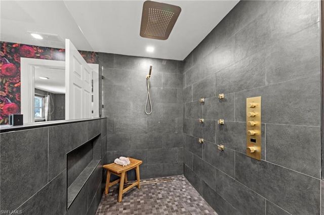 2720 68th ST SW, Naples, FL 34105