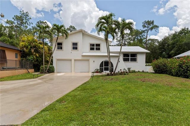 2720 68th ST SW, Naples, FL 34105