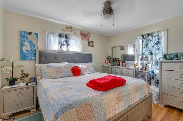 213 Glenside Pl, North Plainfield Boro, NJ 07060