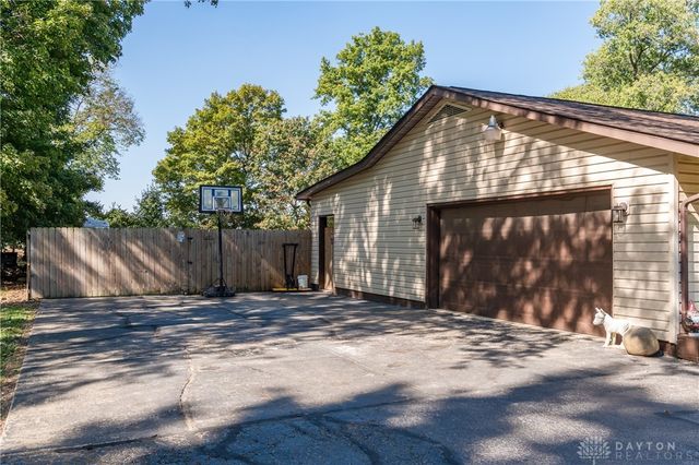 6060 Detrick Road, Tipp City, OH 45371