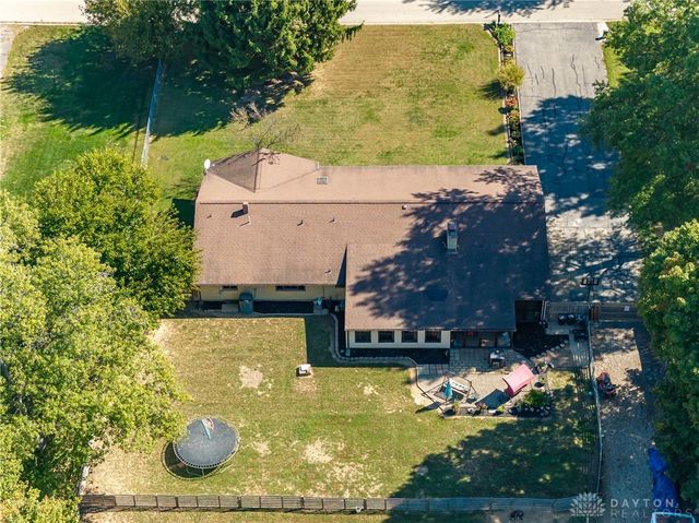 6060 Detrick Road, Tipp City, OH 45371