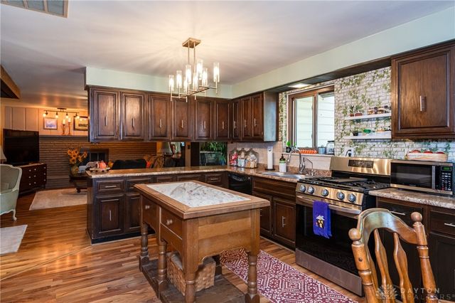 6060 Detrick Road, Tipp City, OH 45371