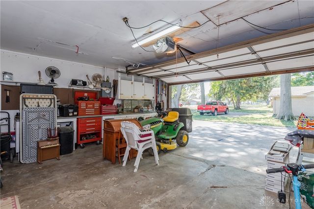 6060 Detrick Road, Tipp City, OH 45371