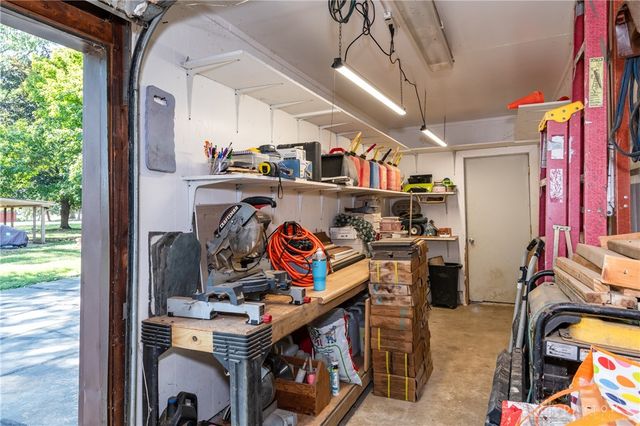 6060 Detrick Road, Tipp City, OH 45371