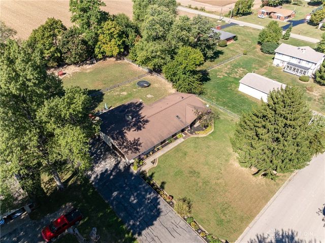 6060 Detrick Road, Tipp City, OH 45371