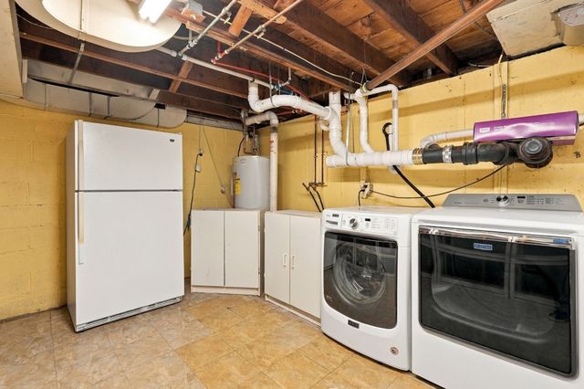9 Spring Terrace, Shrewsbury, MA 01545